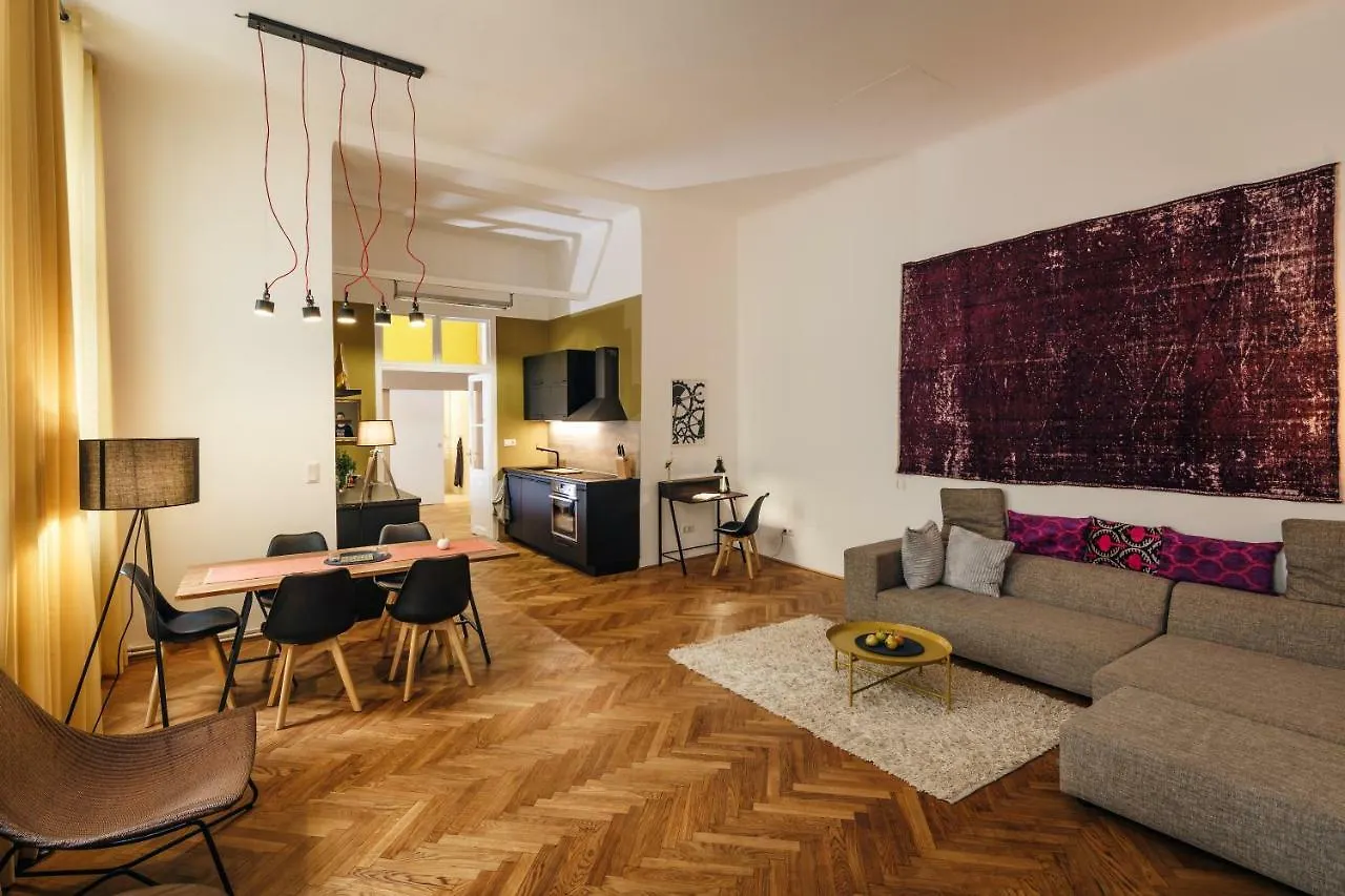 The Temple Apartment Vienna